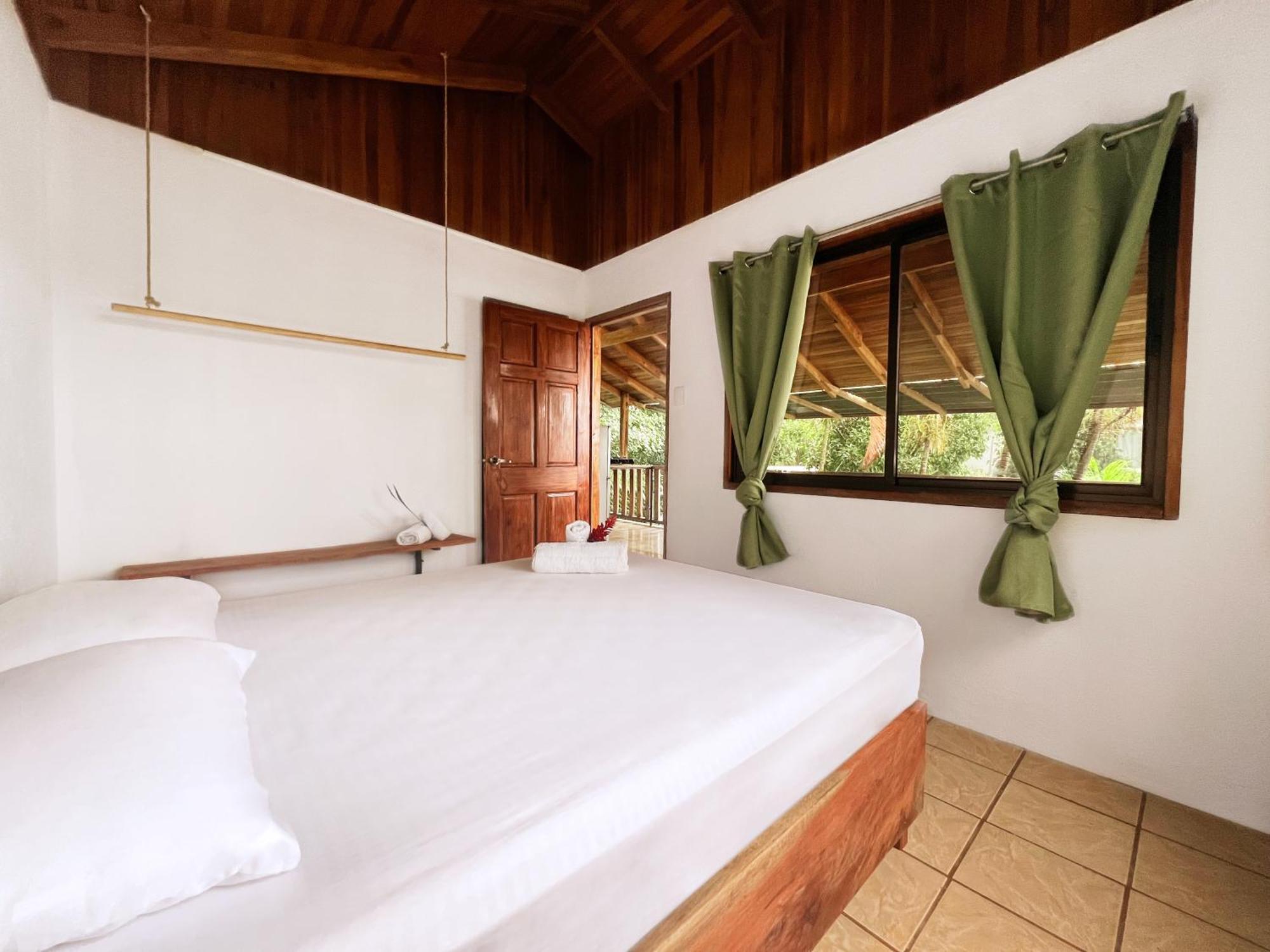 Ico Living Hostel Playa Santa Teresa  Экстерьер фото